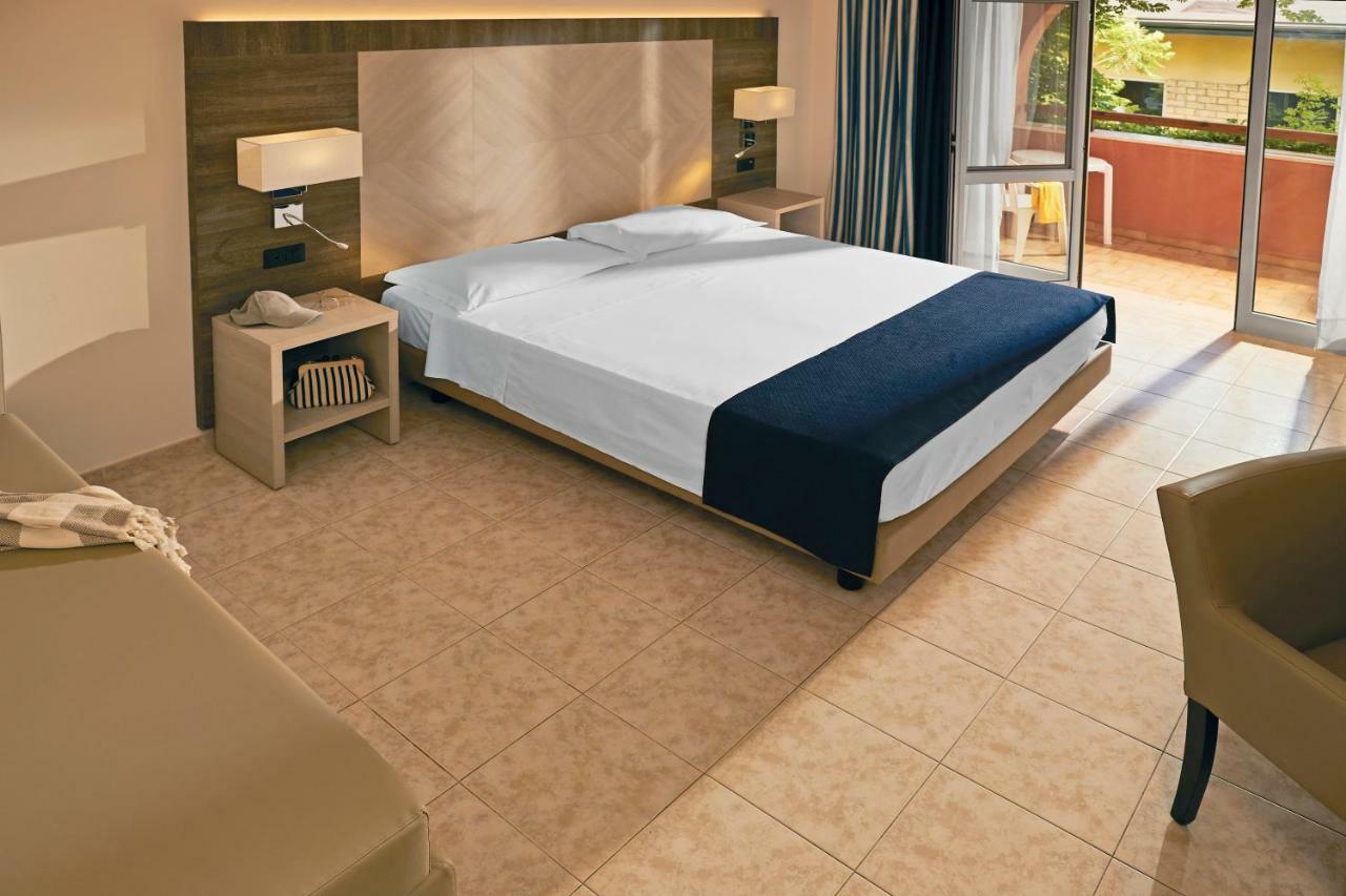 Tui Magic Life Calabria Hotel Пицо Екстериор снимка